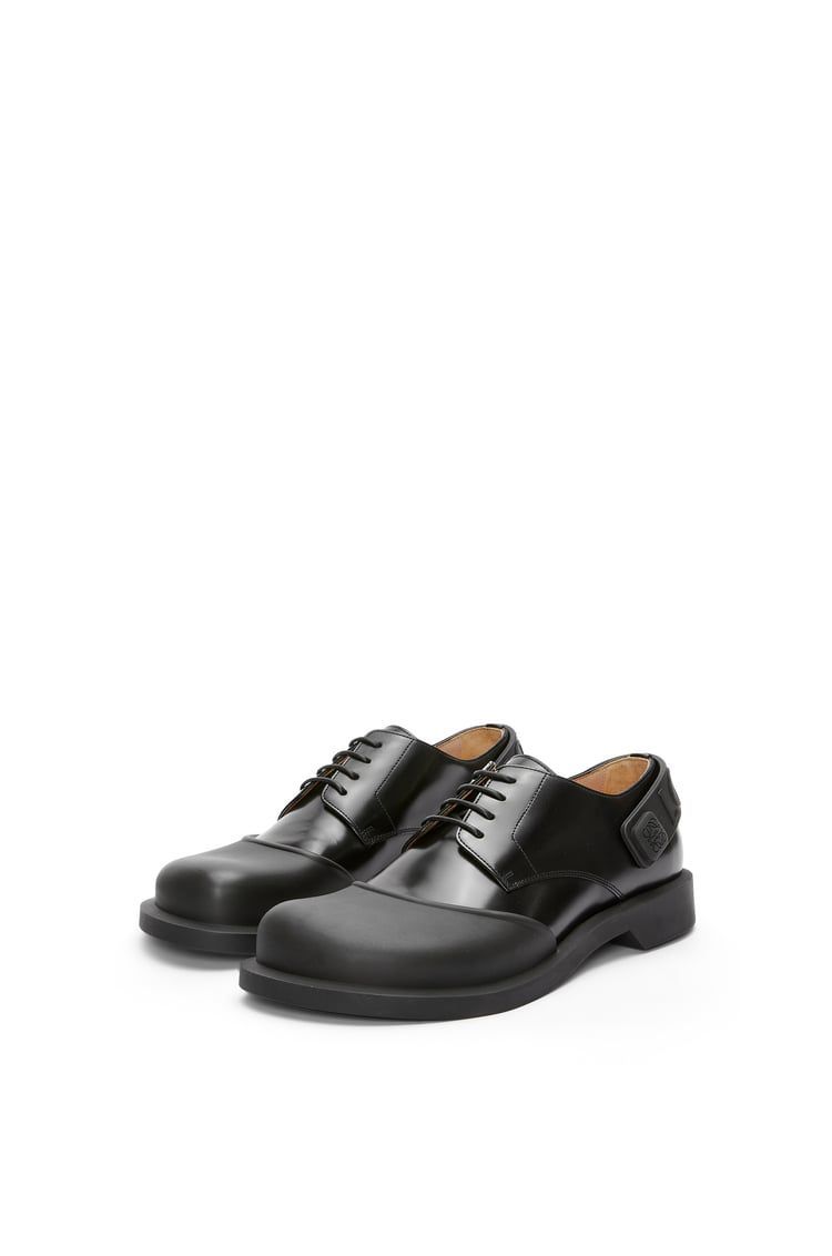 Derby shoe in rubber and brushed-off calfskin