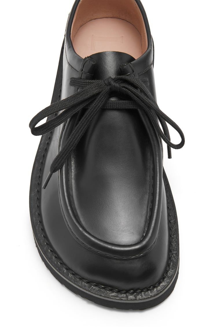 Faro lace up in pull-up calfskin