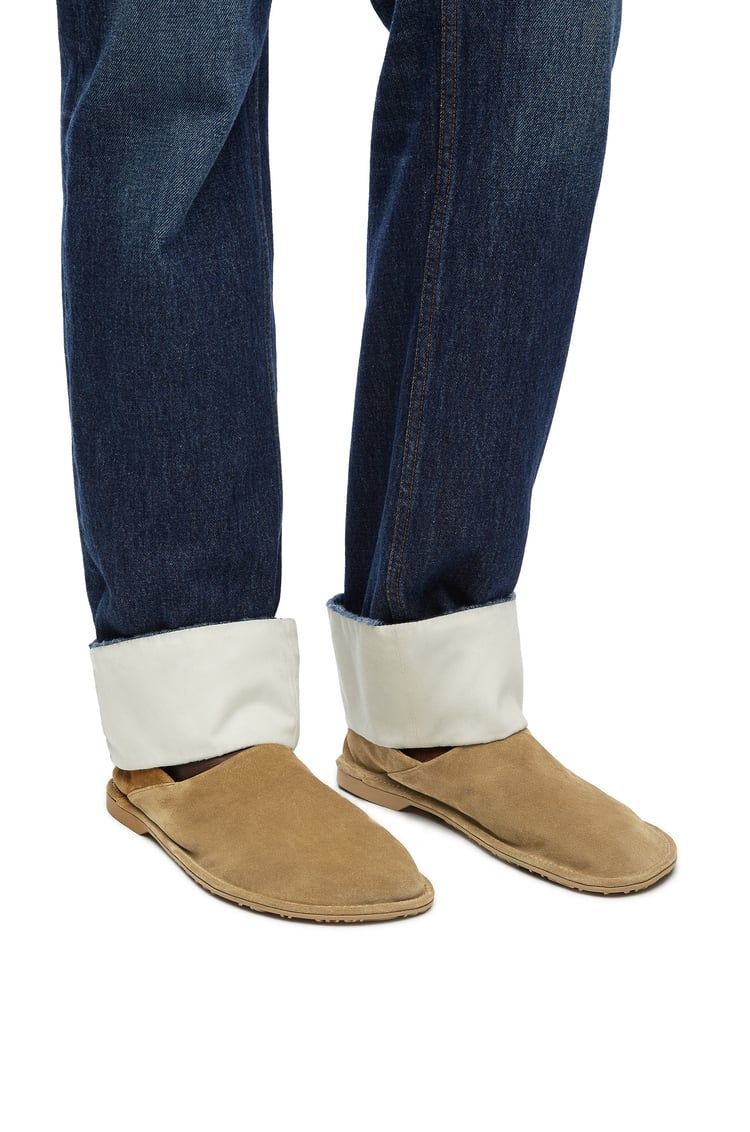 Folio slipper in suede calfskin