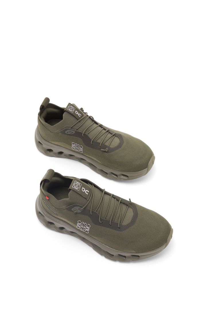 Cloudtilt sneaker