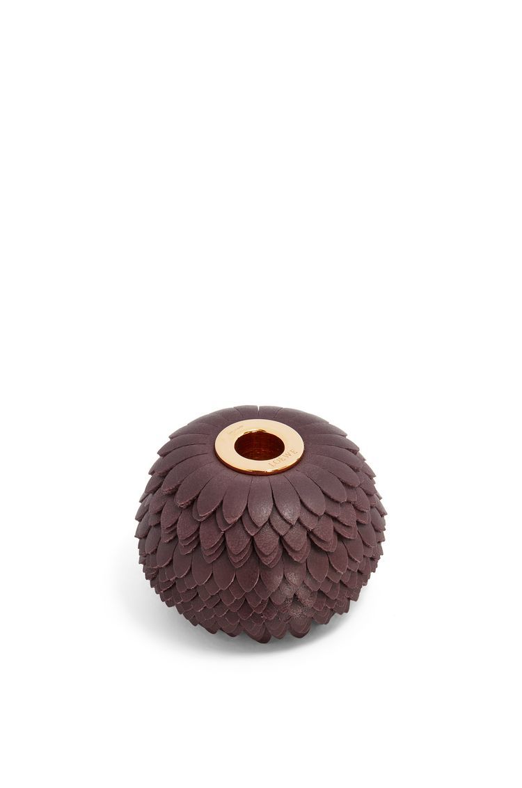 Flower charm in calfskin and brass