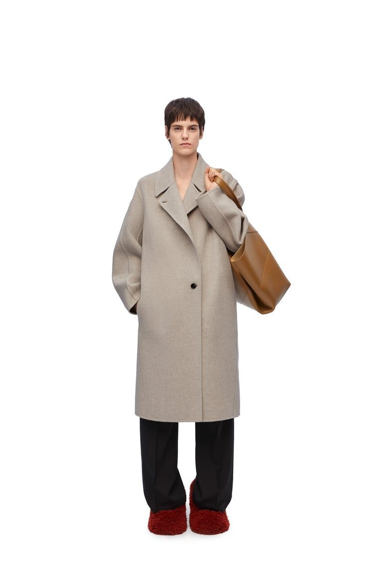 Coat in wool and cashmere