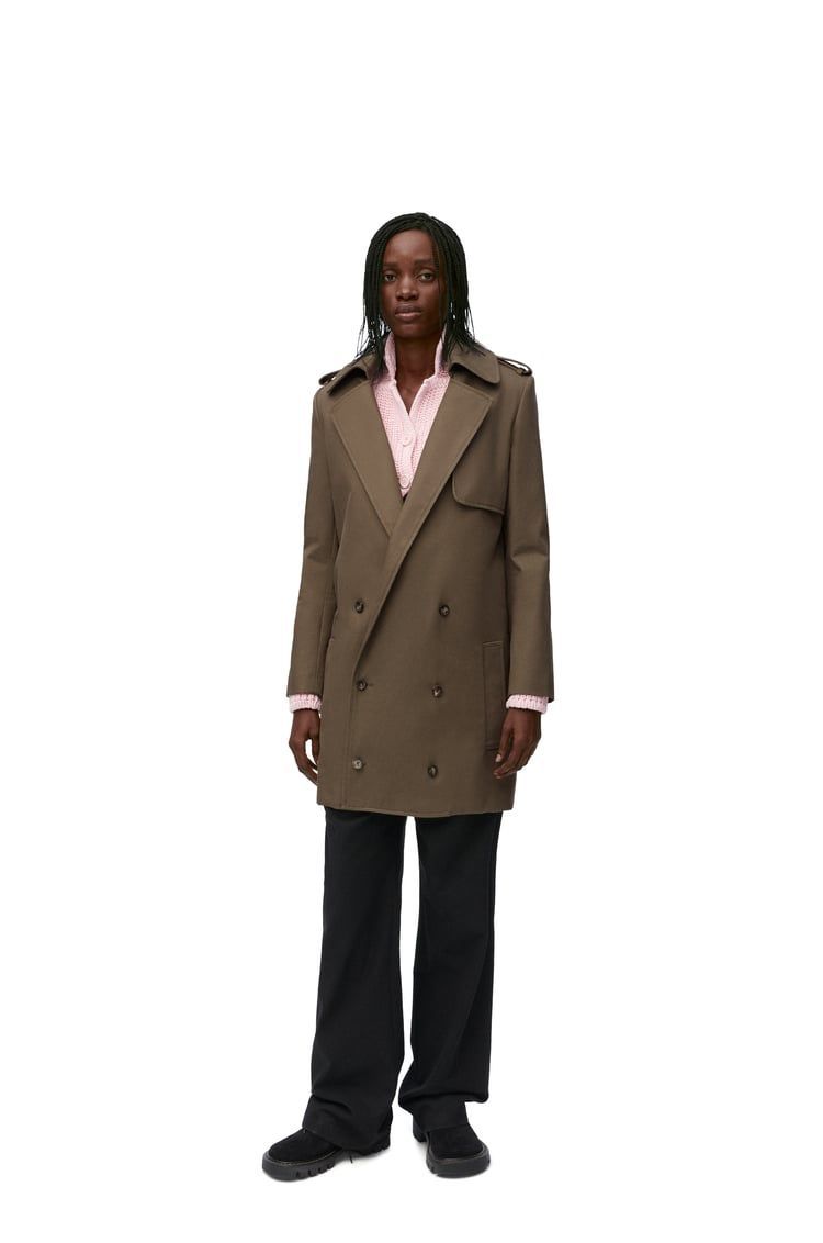 Trench coat in cotton