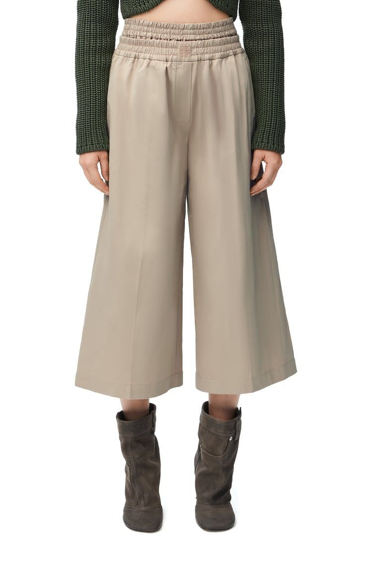 Cropped trousers in cotton and silk