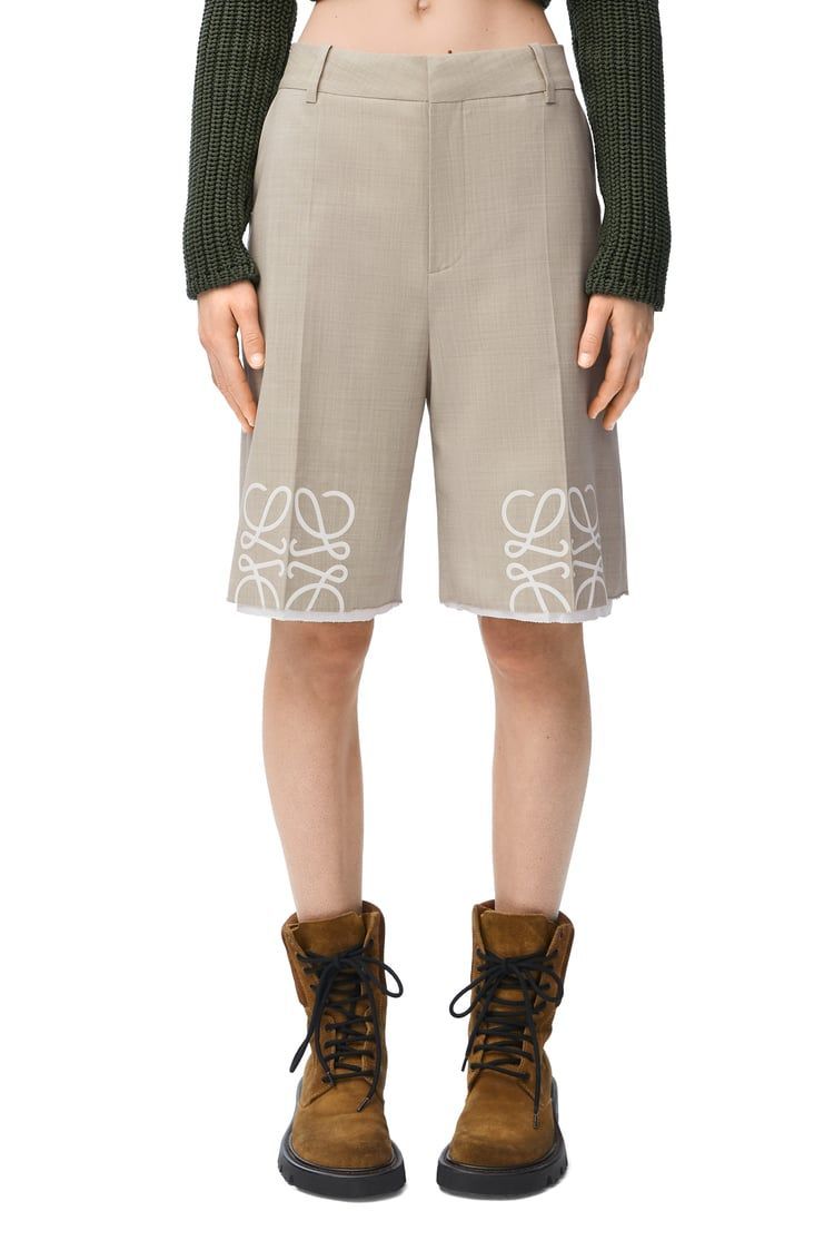 Anagram shorts in wool