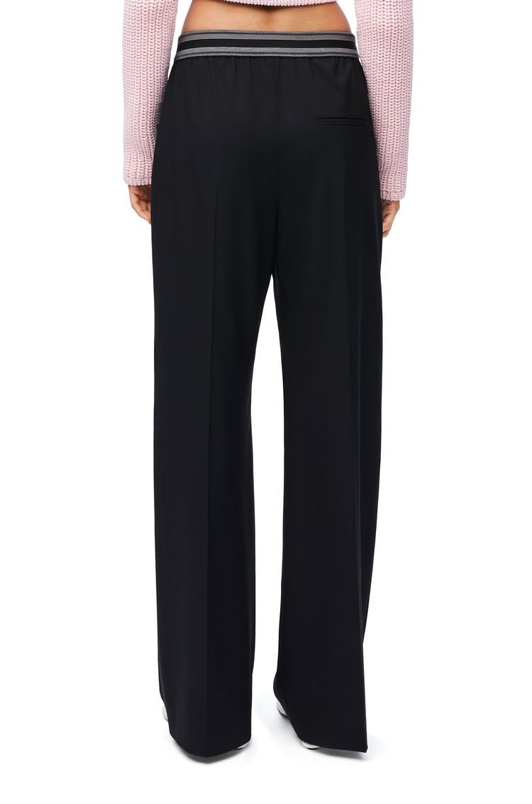 Trousers in wool