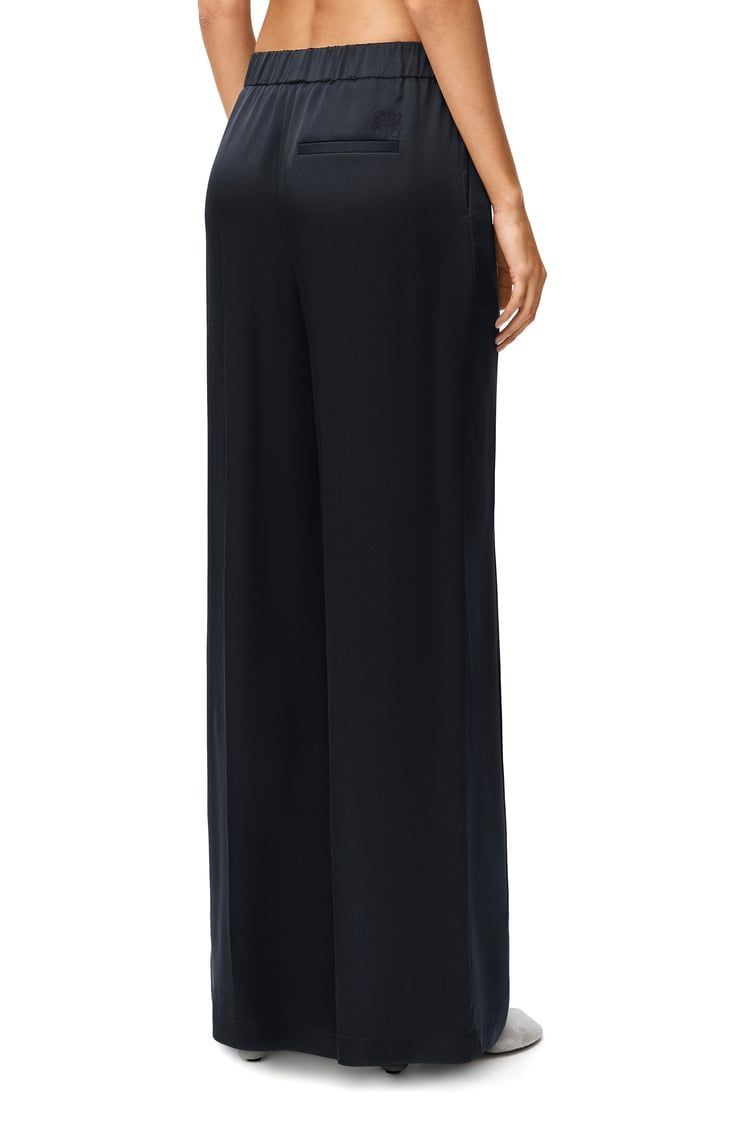 Pyjama trousers in silk