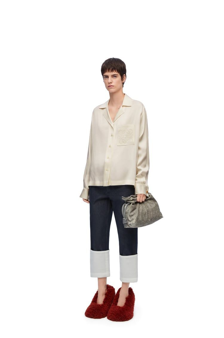 Pyjama blouse in silk
