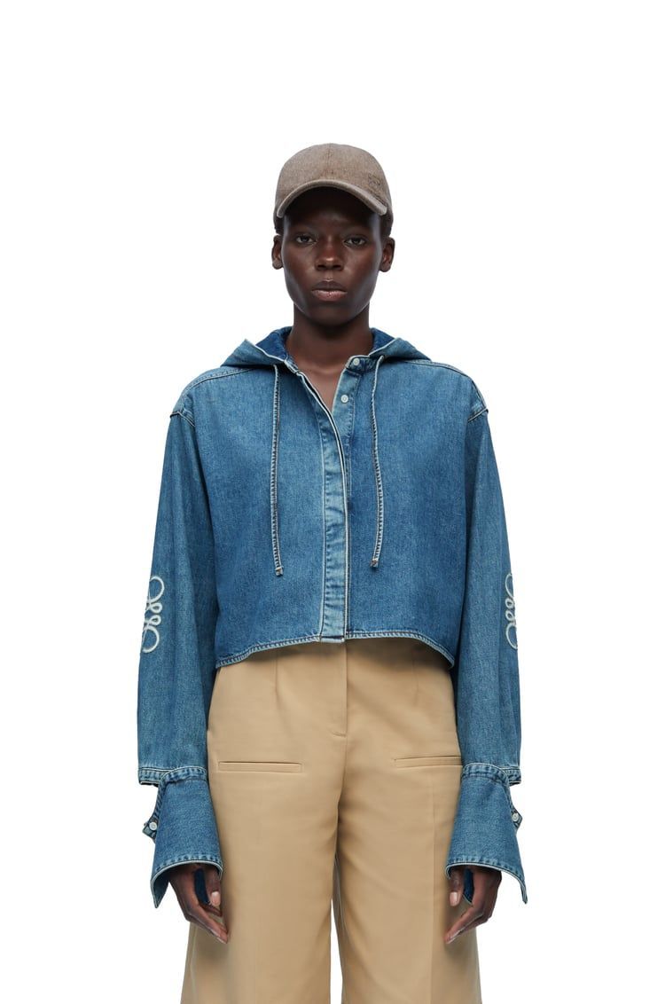Cropped hooded shirt in denim