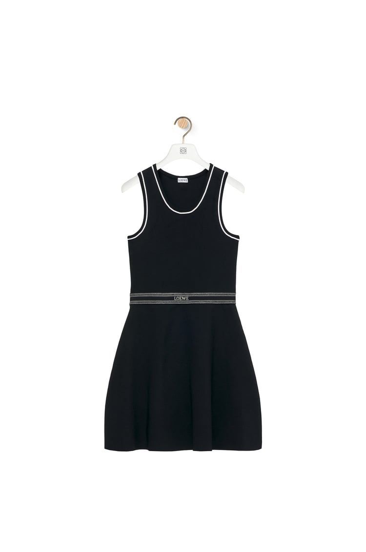 Dress in viscose blend