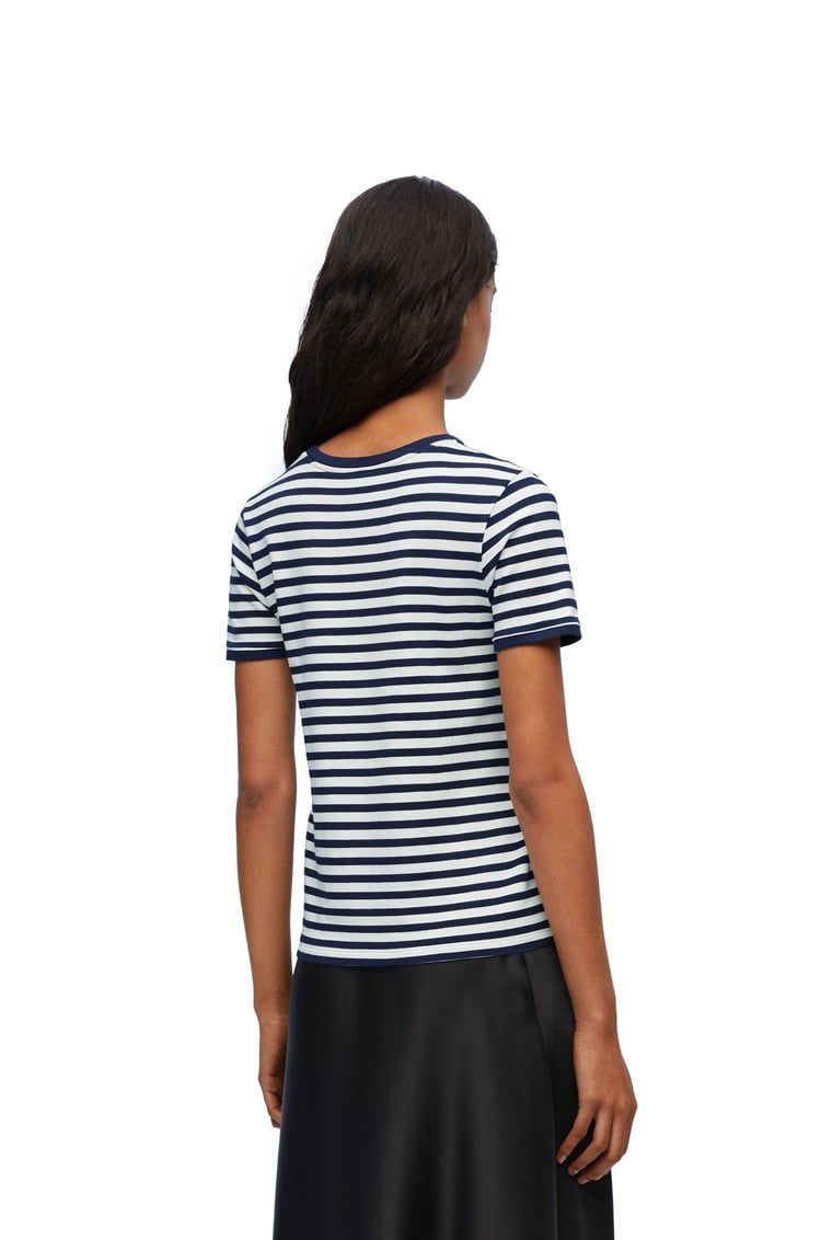 Slim fit T-shirt in viscose blend
