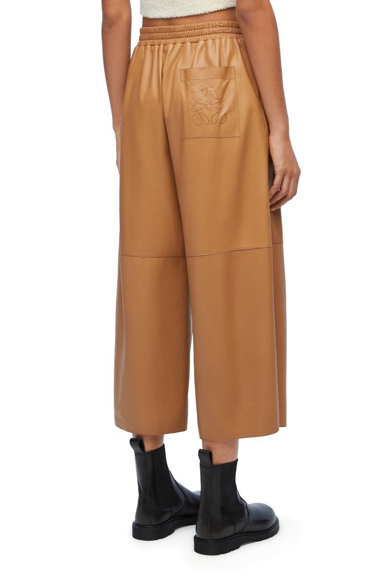 Cropped trousers in nappa lambskin