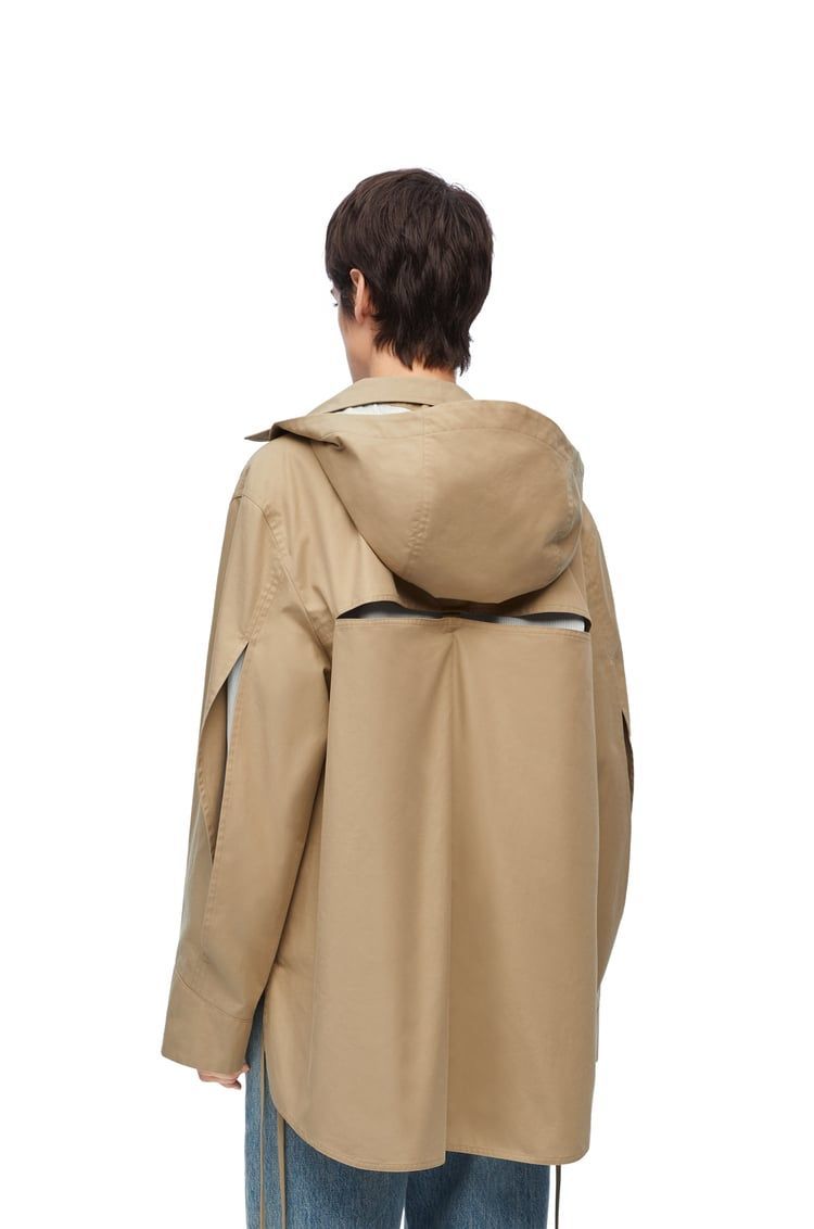 Hooded parka in cotton