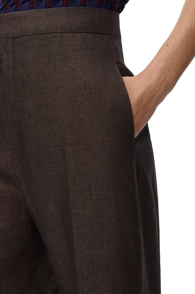 High waisted trousers in linen
