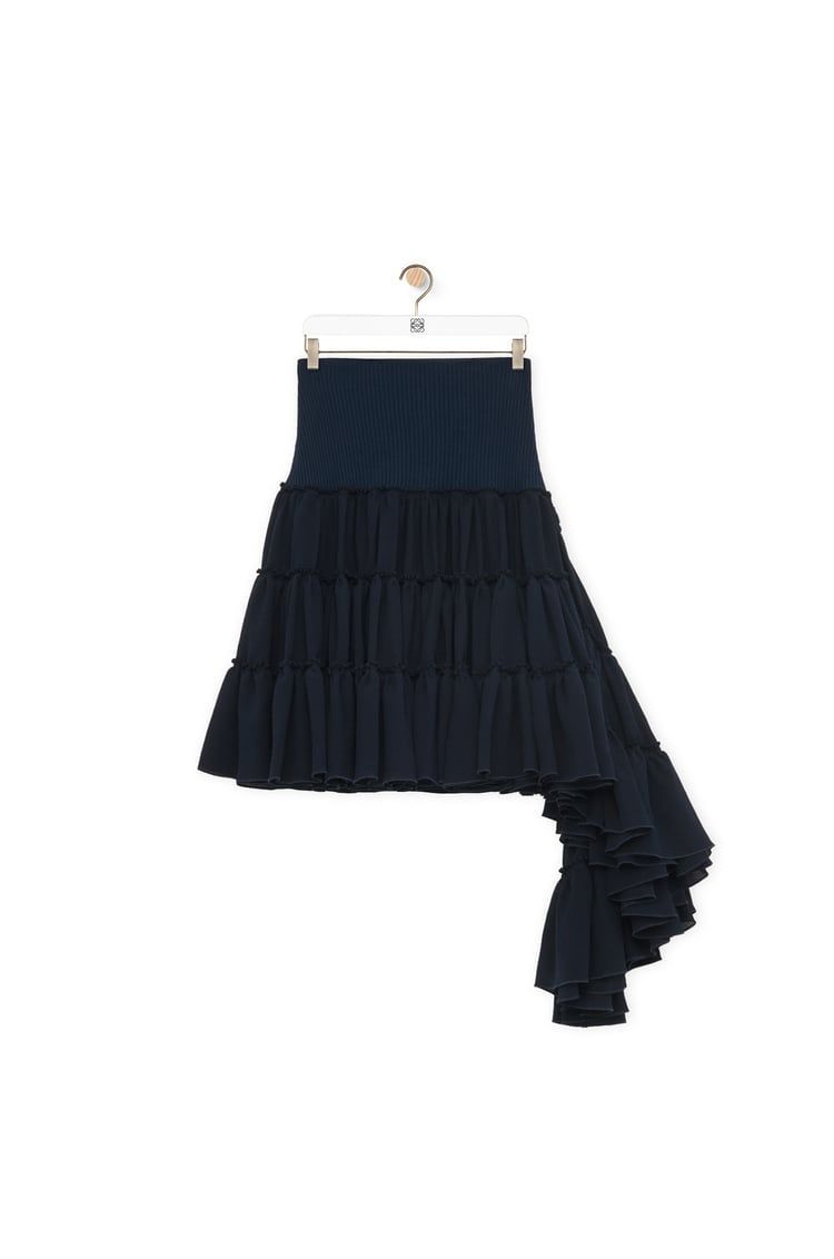 Ruffled skirt in silk