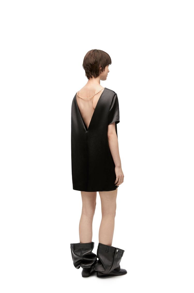Chain dress in technical satin