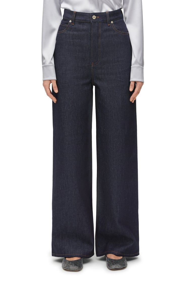 High waisted jeans in denim
