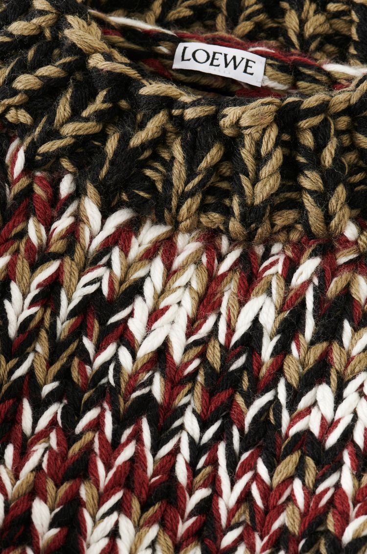 Sweater in wool