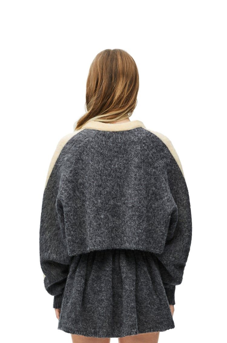 Cropped cardigan in wool