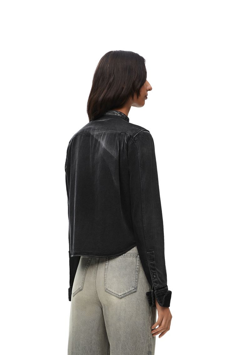 Pleated shirt in denim