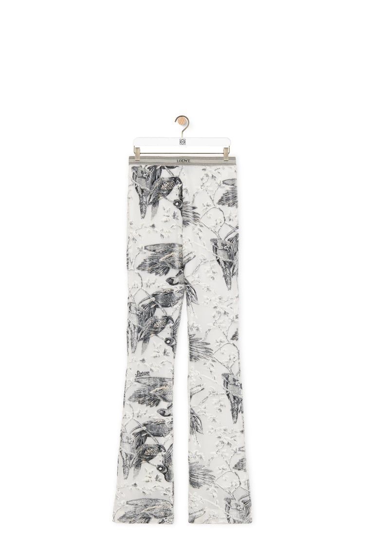 Trousers in viscose blend