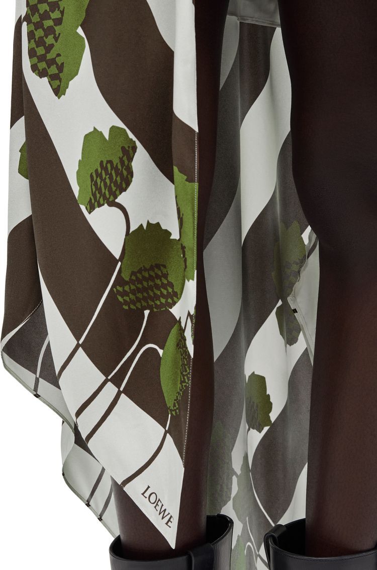 Asymmetric dress in silk