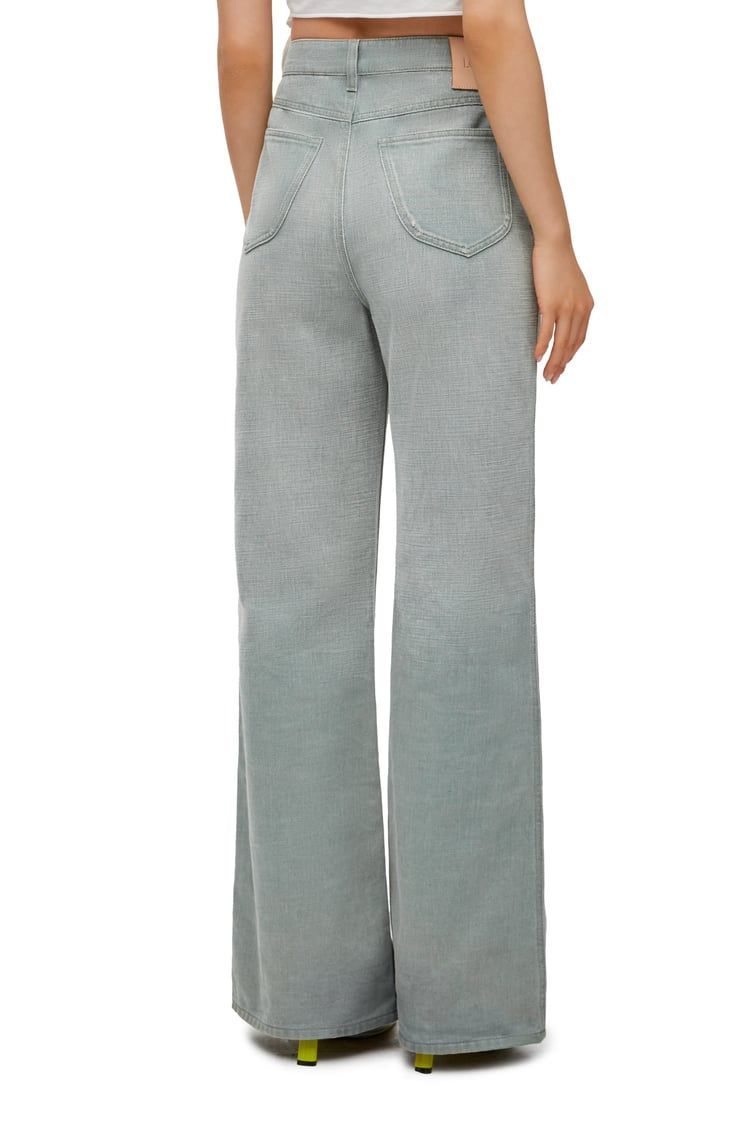 Bootleg jeans in denim
