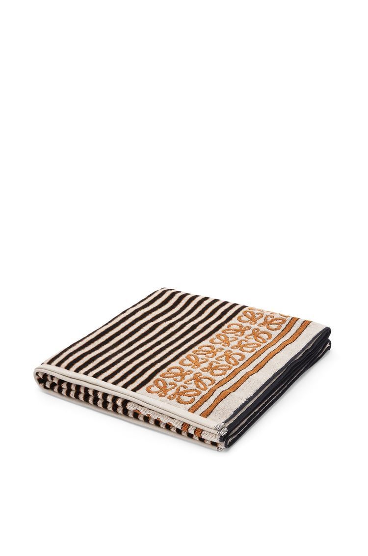 Towel in cotton