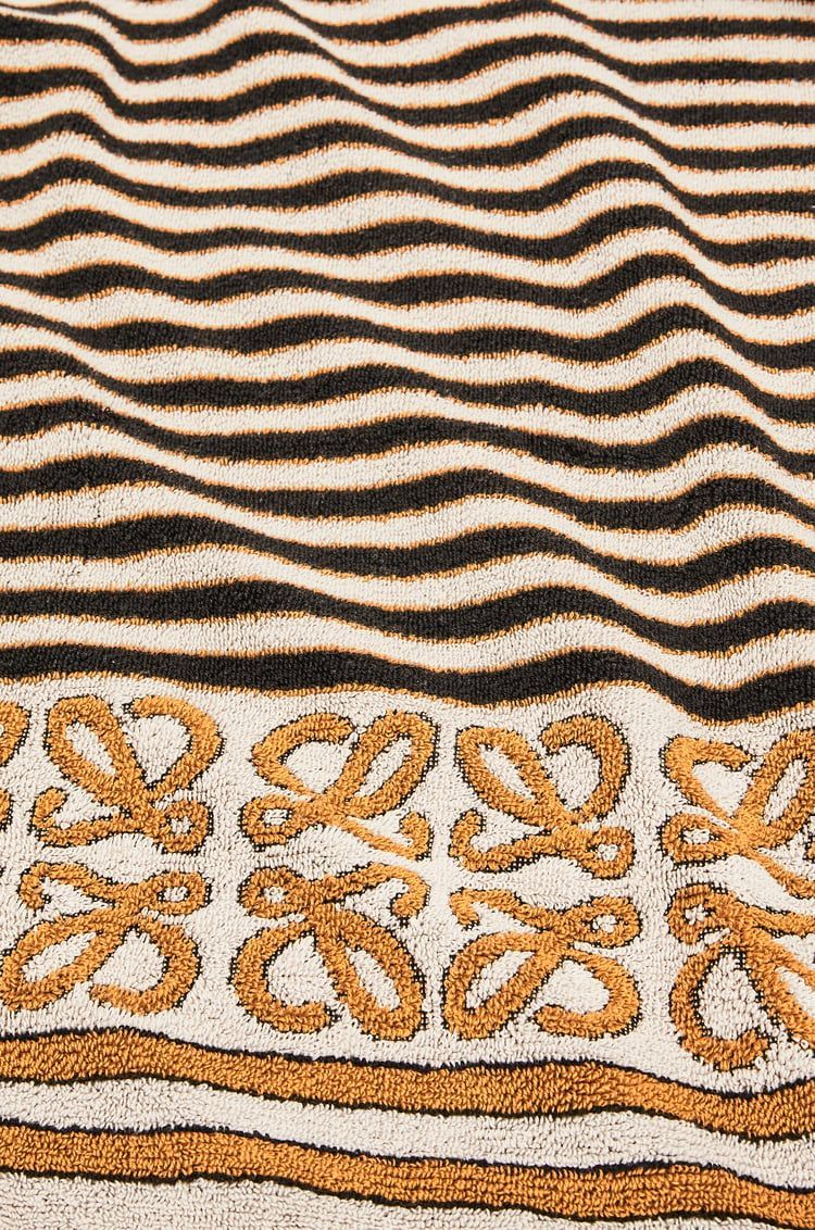 Towel in cotton