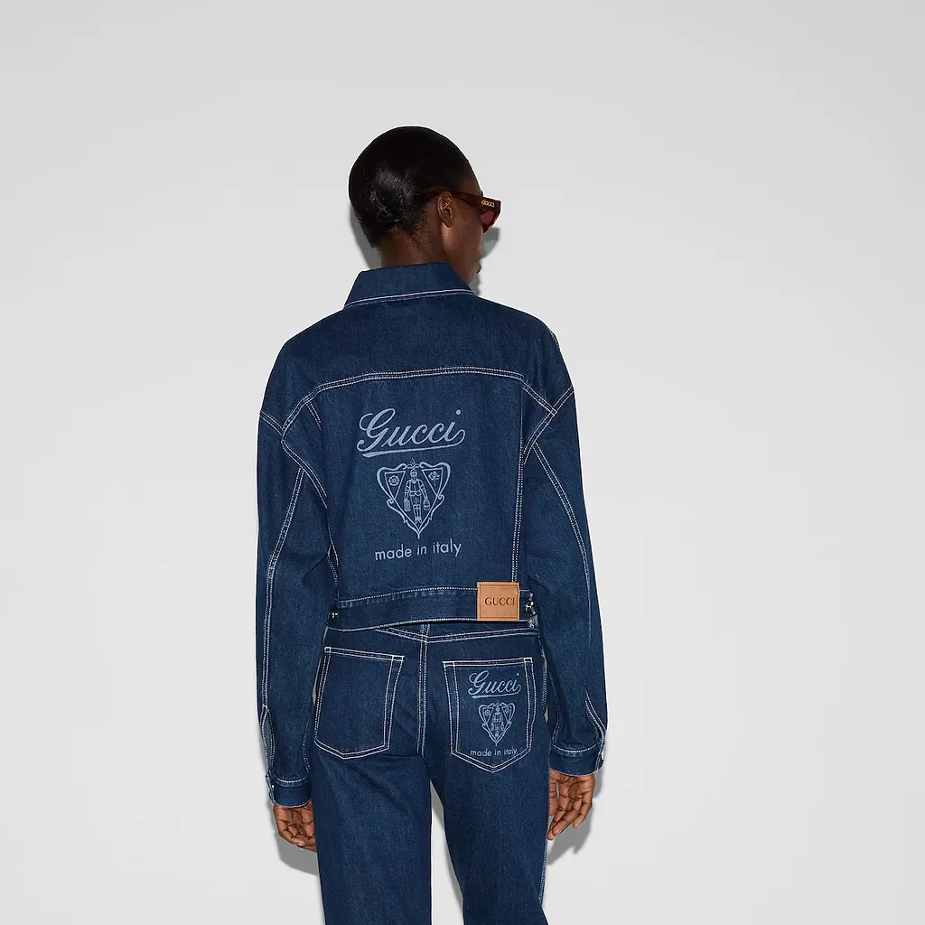 Relaxed Cropped Fit Denim Jacket