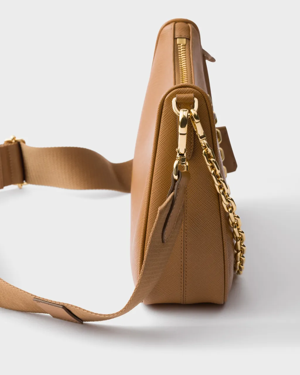Prada Re-Edition 2005 Saffiano Leather Bag