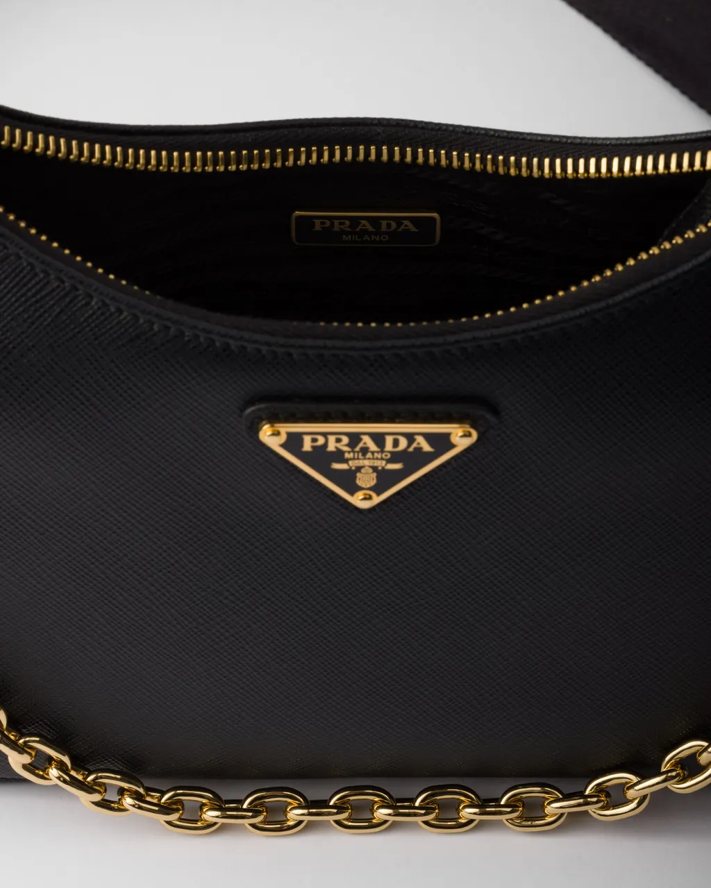 Prada Re-Edition 2005 Saffiano Leather Bag