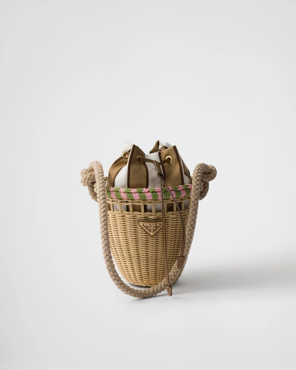 Wicker Mini Bucket Bag
