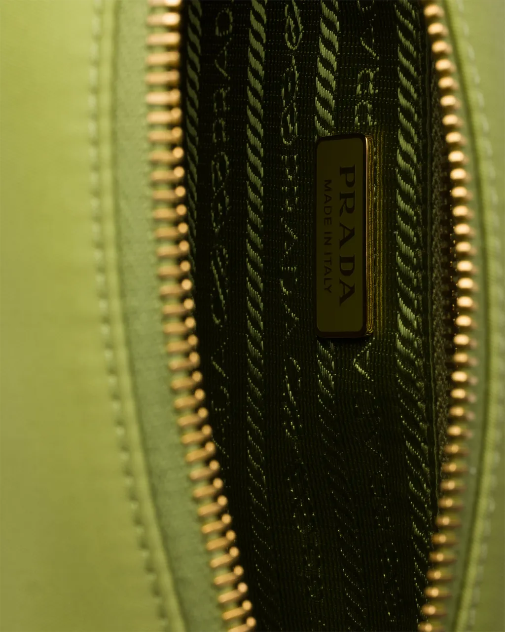 Re-Nylon Pouch