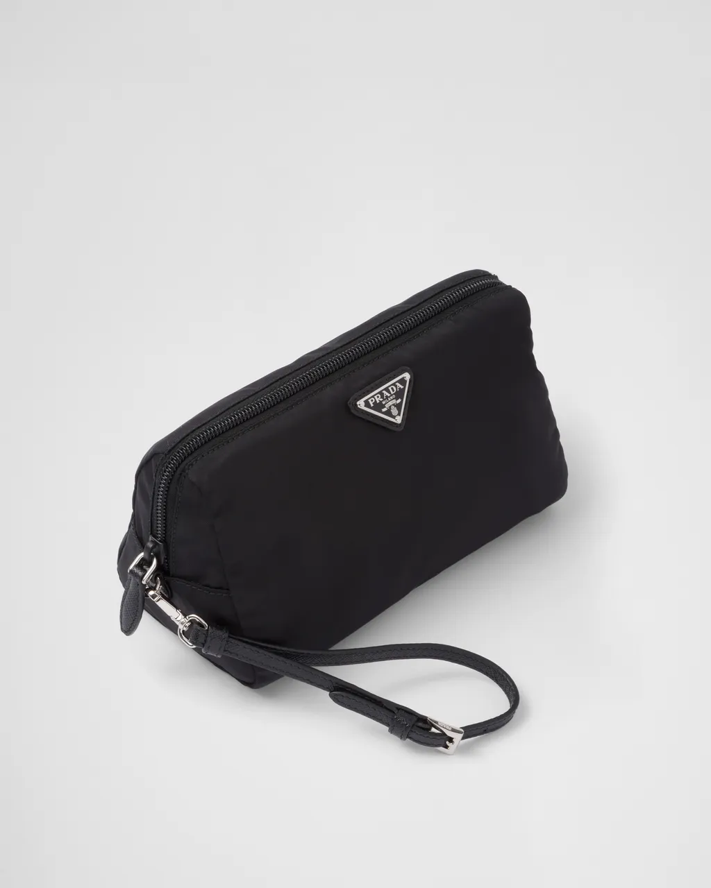 Medium Re-Nylon Pouch