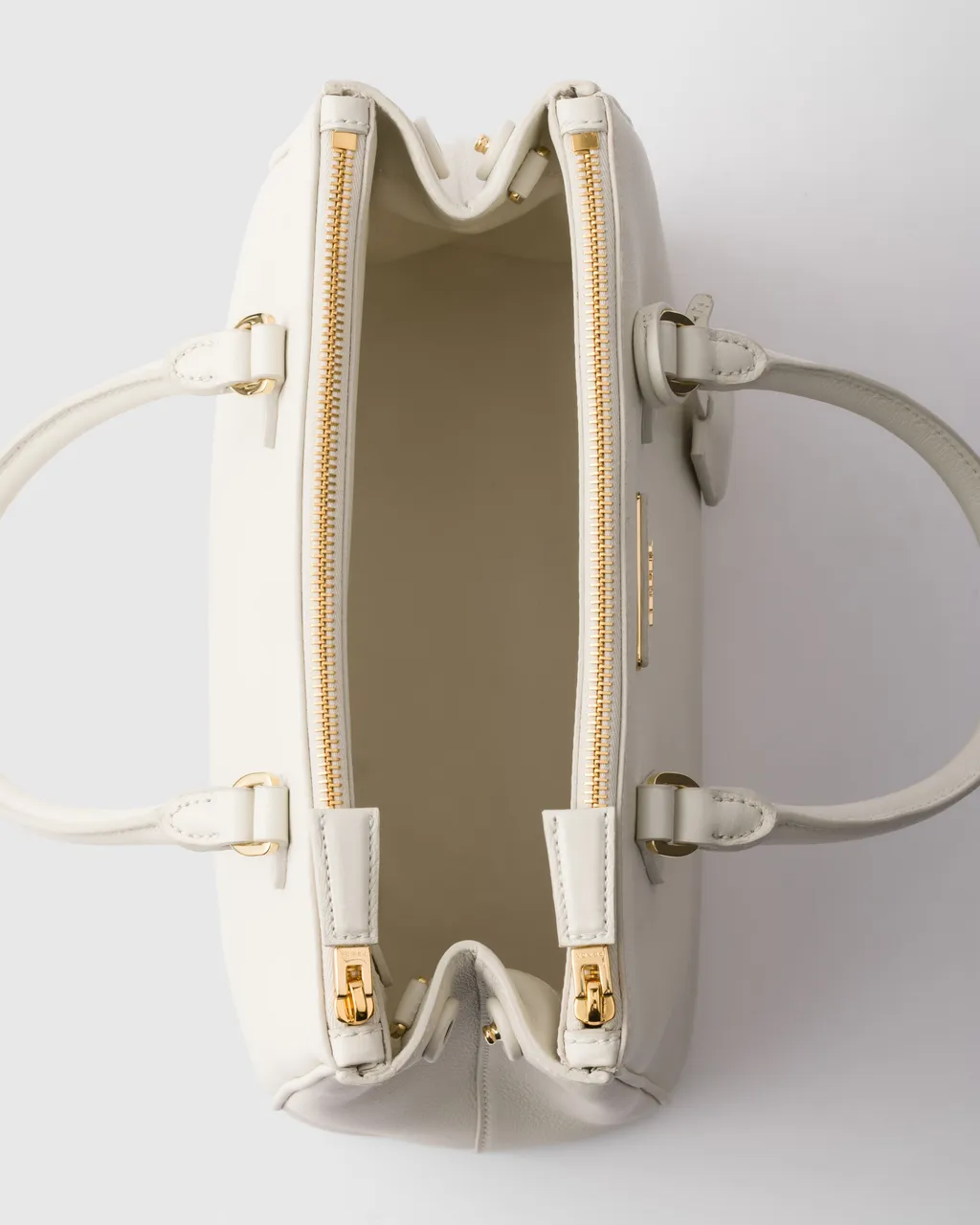 Medium Prada Galleria Leather Bag