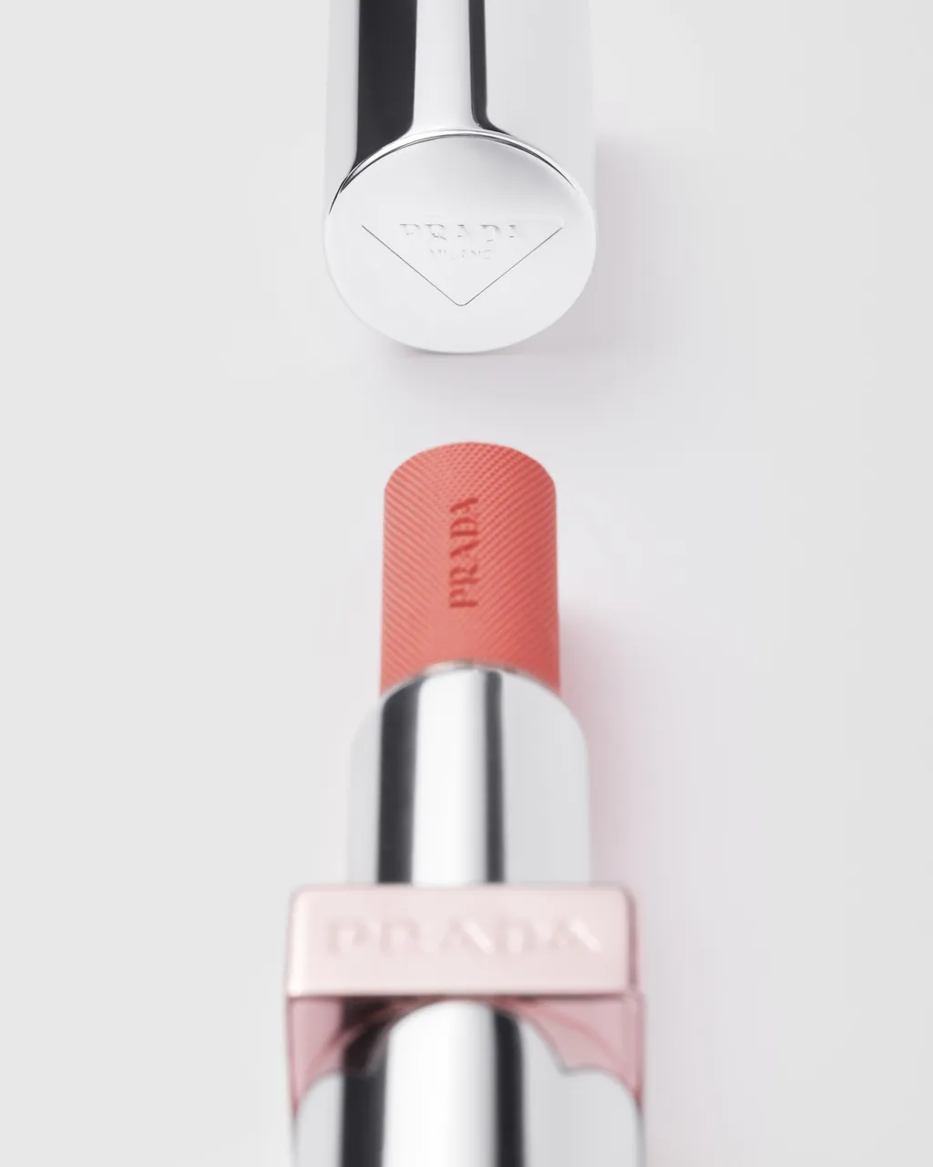 Prada Light Glowing Lipcolor