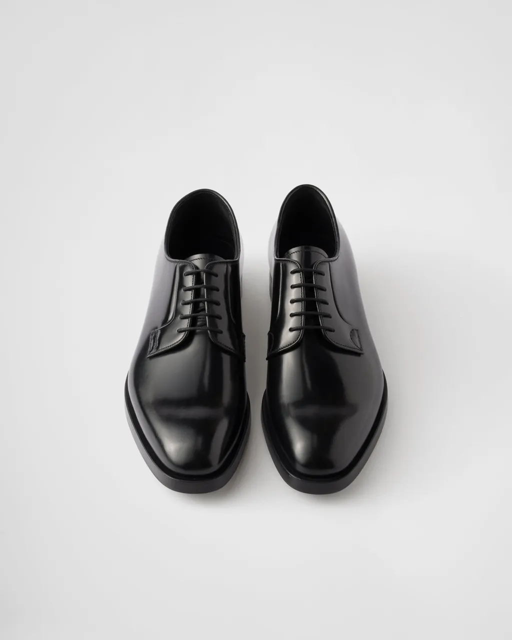 Brushed Leather Lace-Up Shoes