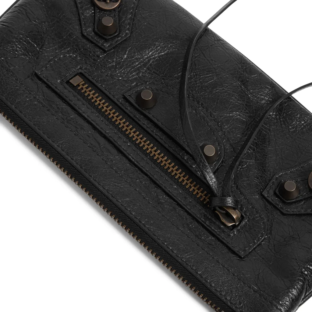 Le City Pouch On Strap
