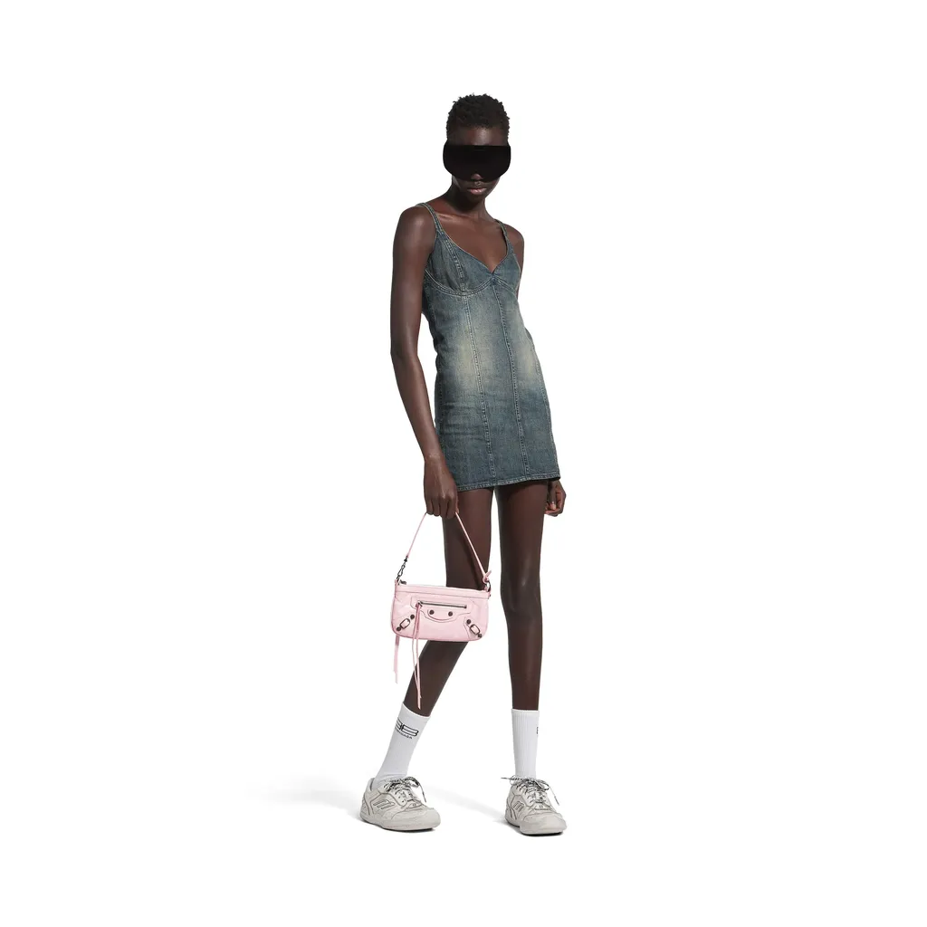 Le City Pouch On Strap