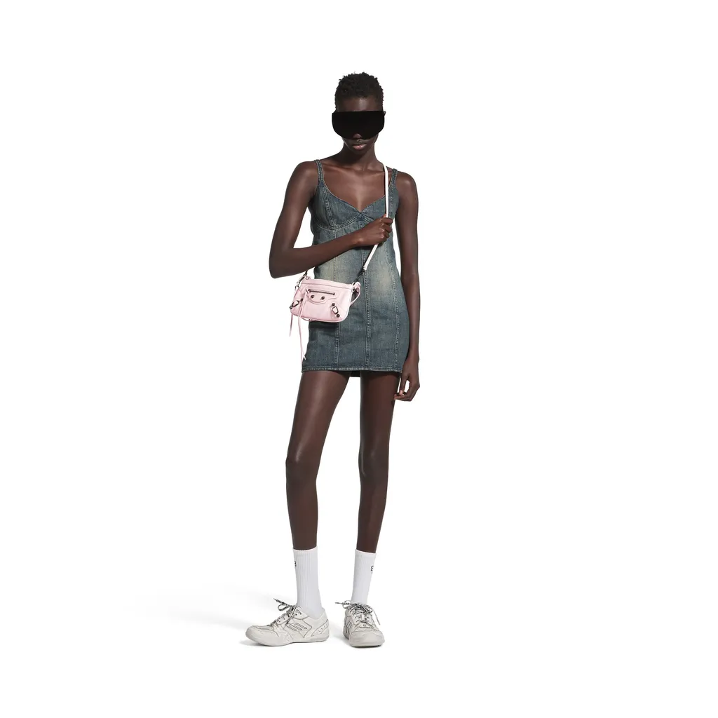 Le City Pouch On Strap