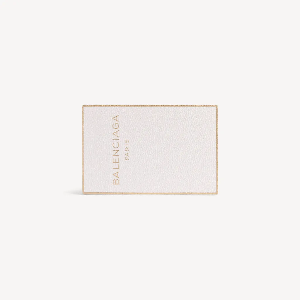 Fragrance Clutch