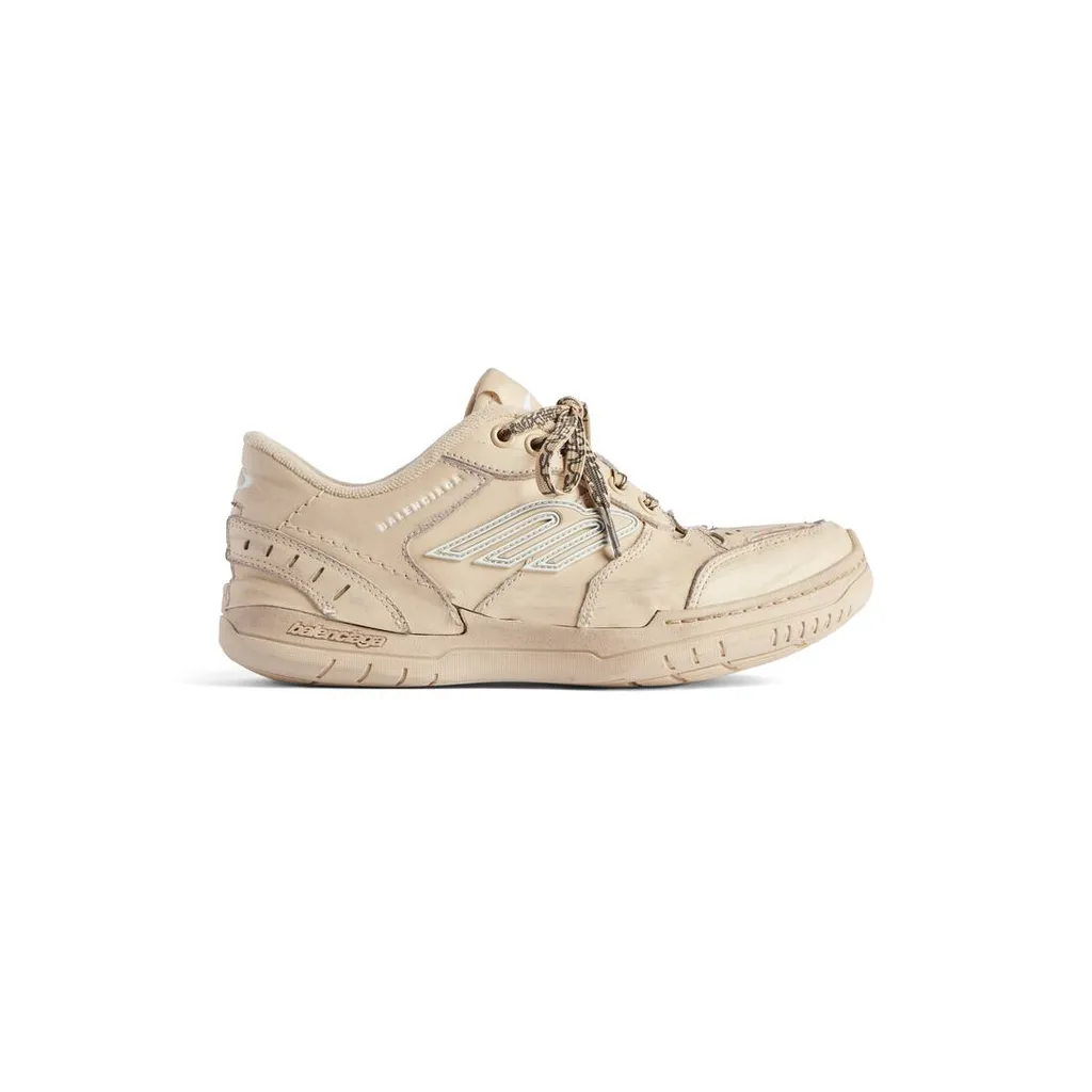 Hamptons Medium Worn-Out Sneaker