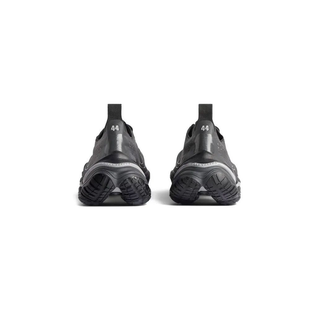 Anatomic Runner Sneaker