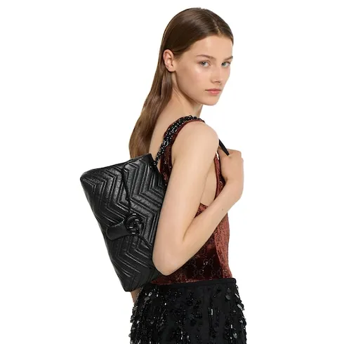 Gg Marmont Medium Shoulder Bag