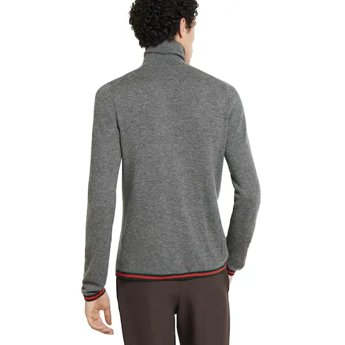 Fine Soft Cashmere Turtleneck