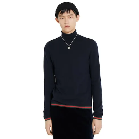 Fine Soft Cashmere Turtleneck