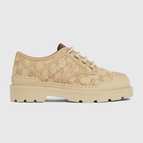 Lace-Up Shoe With Web