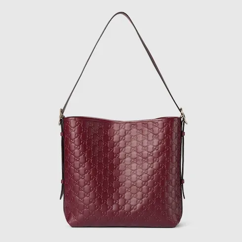 Gg Emblem Medium Shoulder Bag