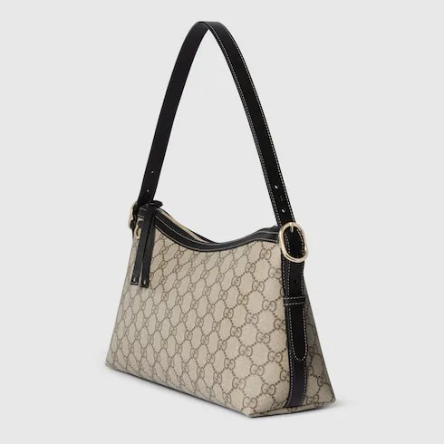 Gg Emblem Medium Shoulder Bag